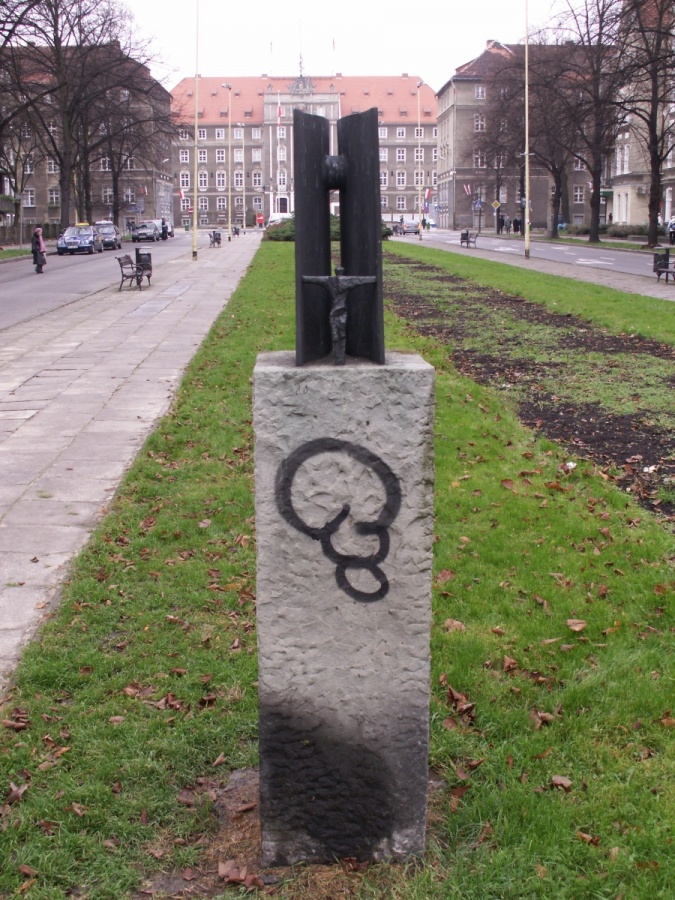 Obraz zawierający na wolnym powietrzu, trawa, drzewo, niebo</p>
<p>Zawartość wygenerowana przez sztuczną inteligencję może być niepoprawna.